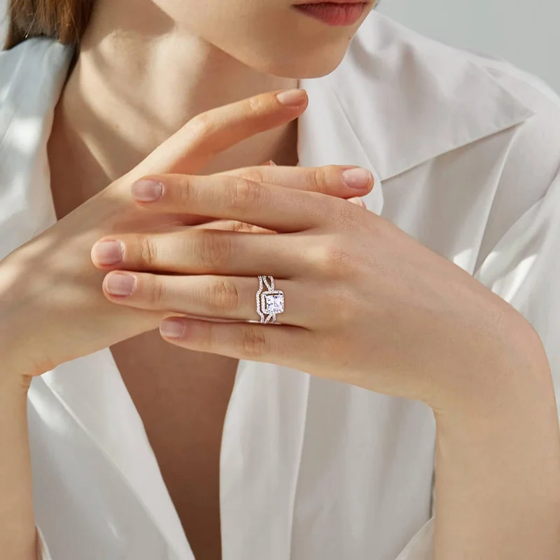 Split-Band Halo Bridal Set by Gemsme