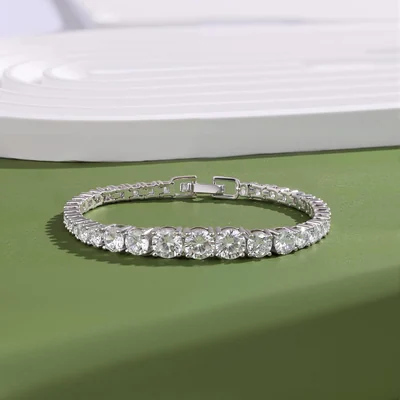 Graduated Tennis Bracelet by Gemsme, White Gold Plated