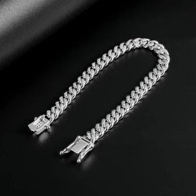 Iced Cuban Chain Bracelet by Gemsme