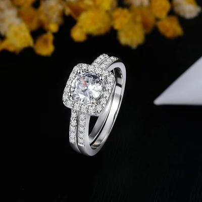 Two-in-One Bridal Ring Set by Gemsme, White Gold