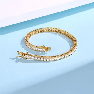 2.5mm Square-Cut Tennis Bracelet by Gemsme, 2.5 * 2.5mm Square Bracelet · Gold