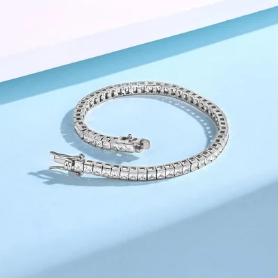 2.5mm Square-Cut Tennis Bracelet by Gemsme, 2.5 * 2.5mm Square Bracelet · White Gold